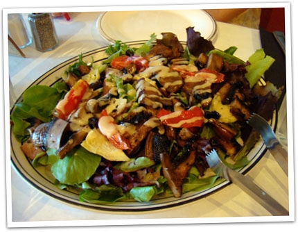 <SB>Sweet Basil Bistro
