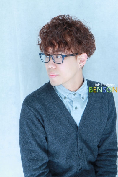 型男流行髮型~男生燙髮捲髮引領時尚風潮~台北剪髮西門町東區尚洋髮型BENSON