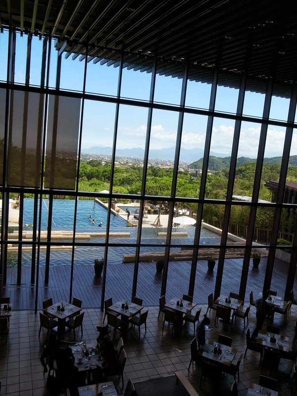 2013夏。再熱都要去泡湯Day1~礁溪老爺初體驗。親子旅遊
