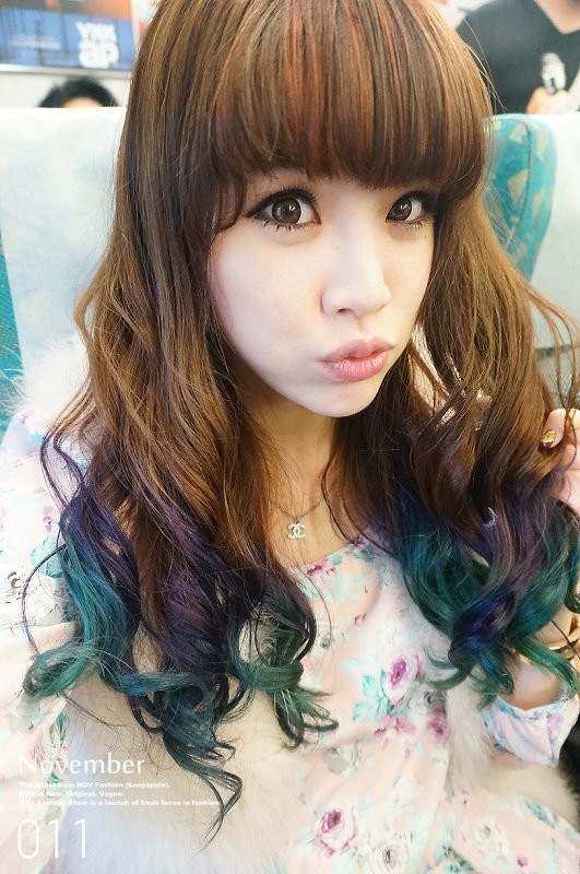 【HAIR】我新染的撞色染。三色漸層感之美人魚髮色mix片染瀏海❤