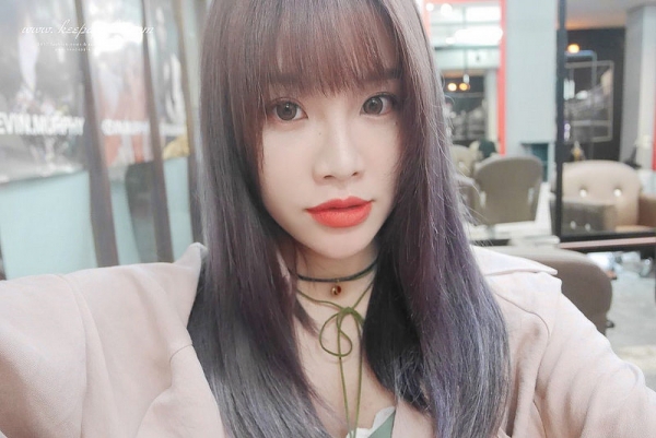 【HAIR】半年一次的變髮日誌。2017秋冬我的常備髮色=灰灰紫紫的霧面冷色調
