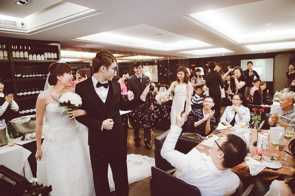 【婚禮】小型隆重而且幸福感一百分的歐式婚禮。照片全紀錄❤