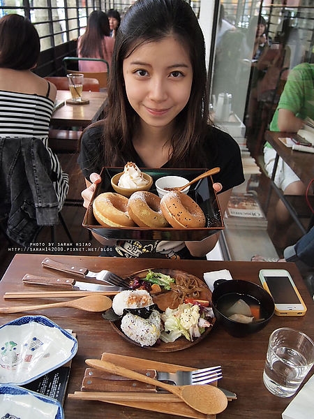 【台北大安│眼鏡咖啡 Cafe Megane】京都味小咖啡店 特極喜愛!
