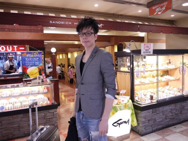 【遊記】2013四訪關西:Day 4,大阪買東西吃東西!! 道頓崛、心齋橋筋逛到翻,道樂大螃蟹、一蘭拉麵吃飽飽!!
