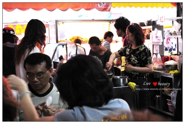 (高雄)三民市場之噴淚鴨肉飯!