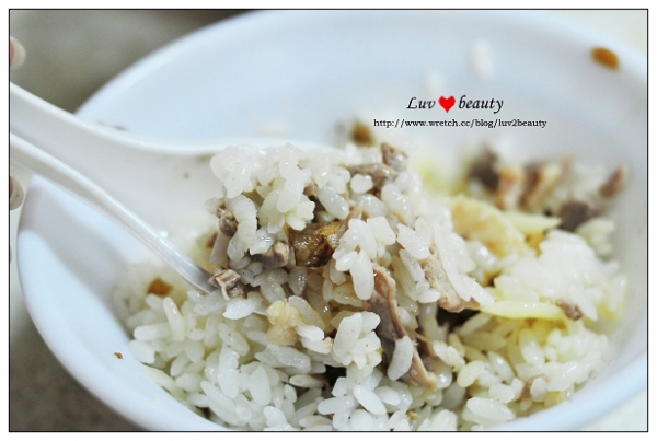 (高雄)三民市場之噴淚鴨肉飯!
