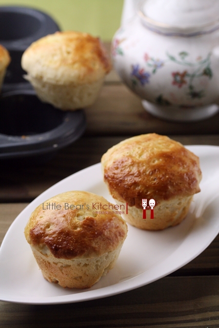 【食譜】免揉酸奶油小餐包—-超美味簡易柔軟綿密