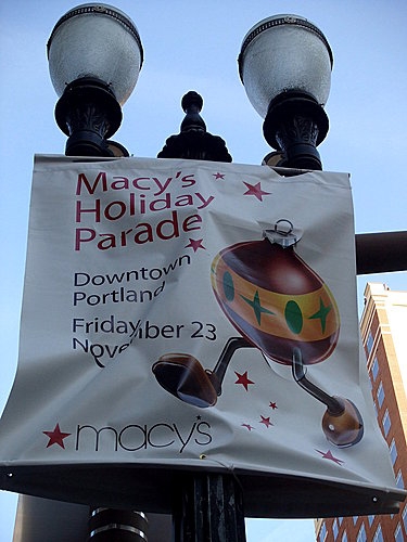 961123 Macy's Holiday Parade