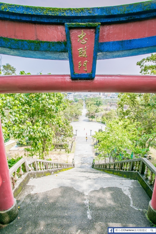 【宜蘭員山】忠烈祠(員山公園)-台灣最早設立神社的地方,日本風格的中國傳統式建築,走走踏踏好悠閒
