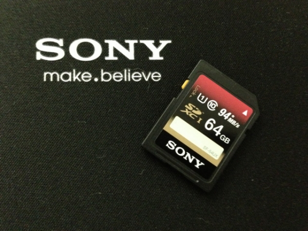 可以當硬碟用了 Sony UHS-I 64GB 極速SD卡