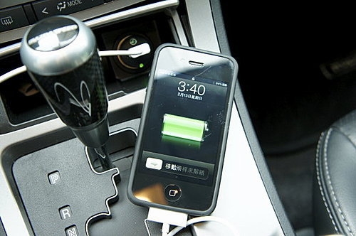 『好物分享』SonyEricsson AN400 車充USB