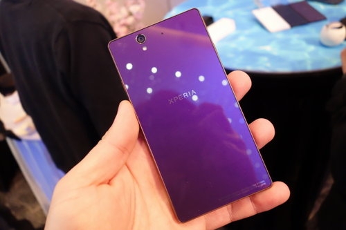 「索尼五吋旗舰机」sony xperia z/zl 正式登台