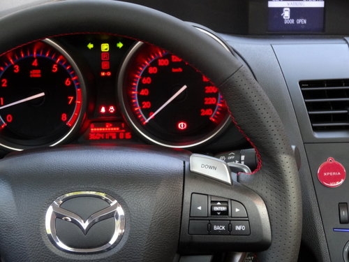 『新品分享』news mazda3 AutoExe方向盤