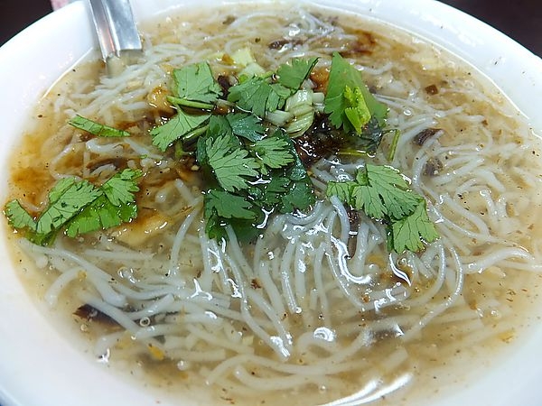 味蕾最愛你:一吃獨秀公館店(臭豆腐與米粉羹)