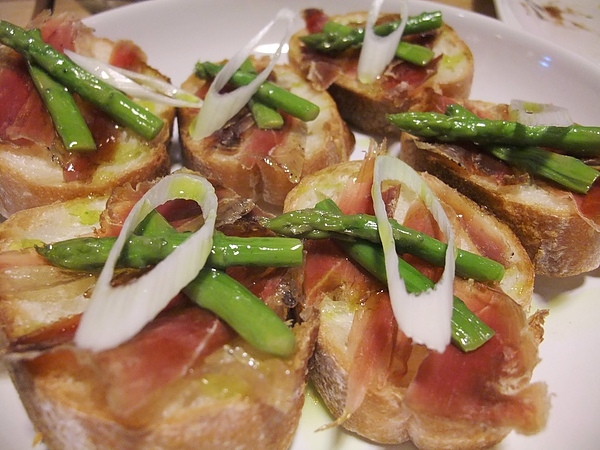 味蕾最愛你:大肚皮義式餐坊 (肉慾橫流!)