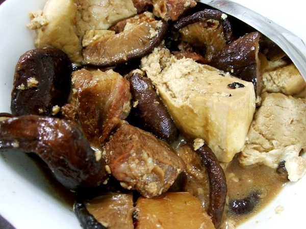 焗烤奶油白菜.蝦丸湯.香菇豆腐滷肉.綜合鹹粥(相同食材變化使用)