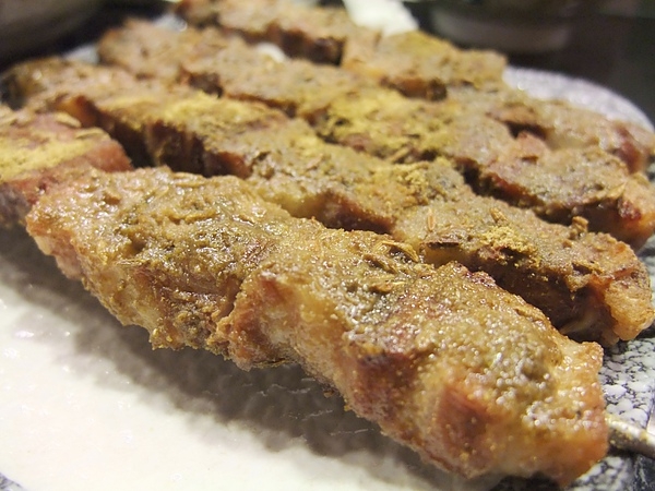 味蕾最愛你:鴻疆石 (新疆菜)