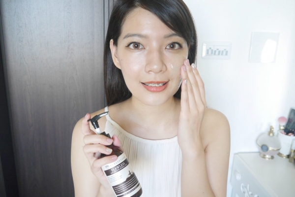 臉上的彩妝、髒汙、毛孔一次溫和的清潔乾淨 - BERLYETAGA柏麗塔嘉潔淨火山卸妝泥