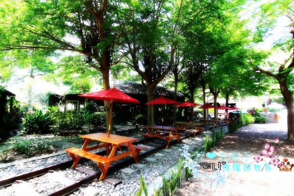 【彰化】森林系。童話秘密花園般的咖啡廳ღ石頭魚鐵道庭園咖啡廳