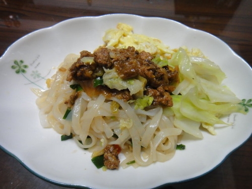 輕食晚餐-炸醬蒟蒻麵