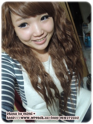 【分享、購物】師大夜市吃吃買買♥好吃菠蘿油♥便宜好買衣服小店