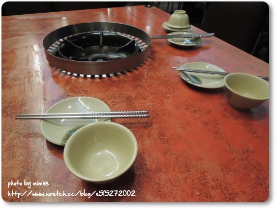 【食記、新莊】春夏秋冬都好吃♥詹記麻辣火鍋♥