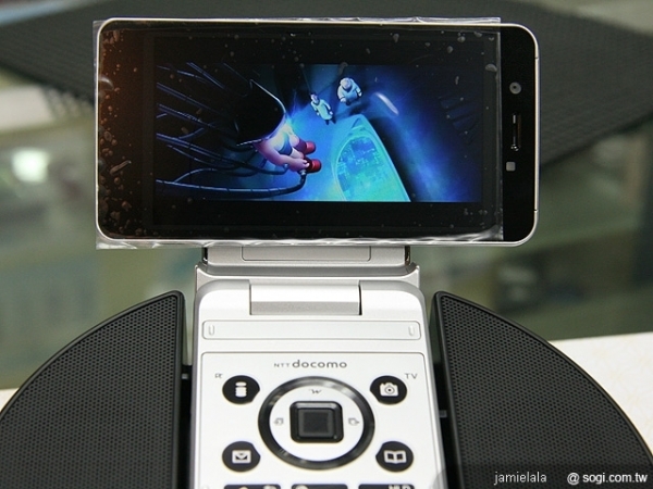 桌上迷你劇院 Sharp SH-07A