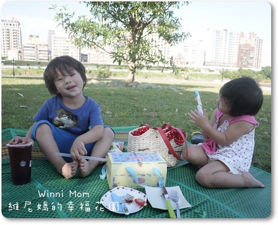 【公益】「我不認識你,但我謝謝你」誠摯推薦一份用愛打造的喜憨兒彌月蛋糕禮盒