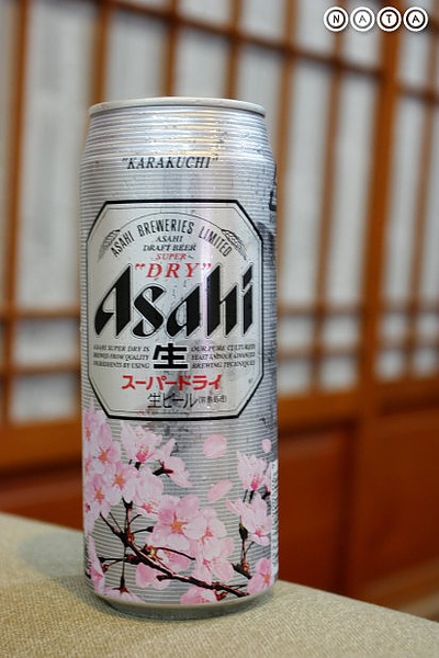 Asahi櫻花限定罐‧生啤酒也可以很浪漫