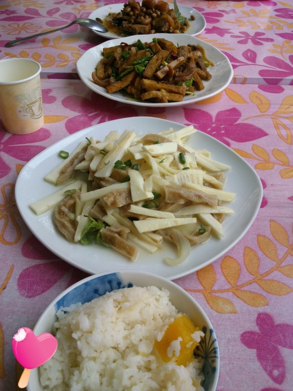 【高雄‧鹽埕‧午餐】無招牌美濃客家小炒吃午餐(結束營業)