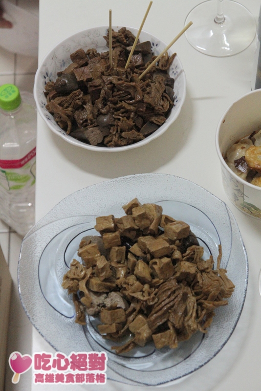 【鹽埕美食】名店生死鬥 - 阿囉哈滷味