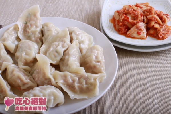 【試吃】冬天的懶人料理 - 水餃泡菜好搭檔