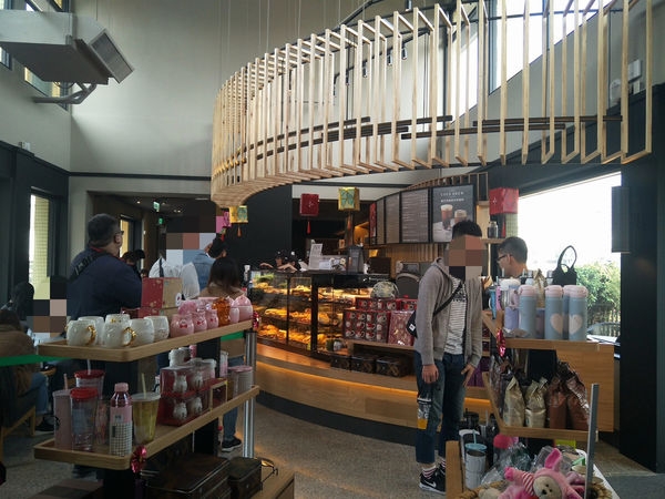 IMG_20190202_162916_副本.jpg 特色鐵道星巴克~Starbucks星巴克新豐門市/鐵道迷必去/火車站星巴克/開幕優惠/門市地址